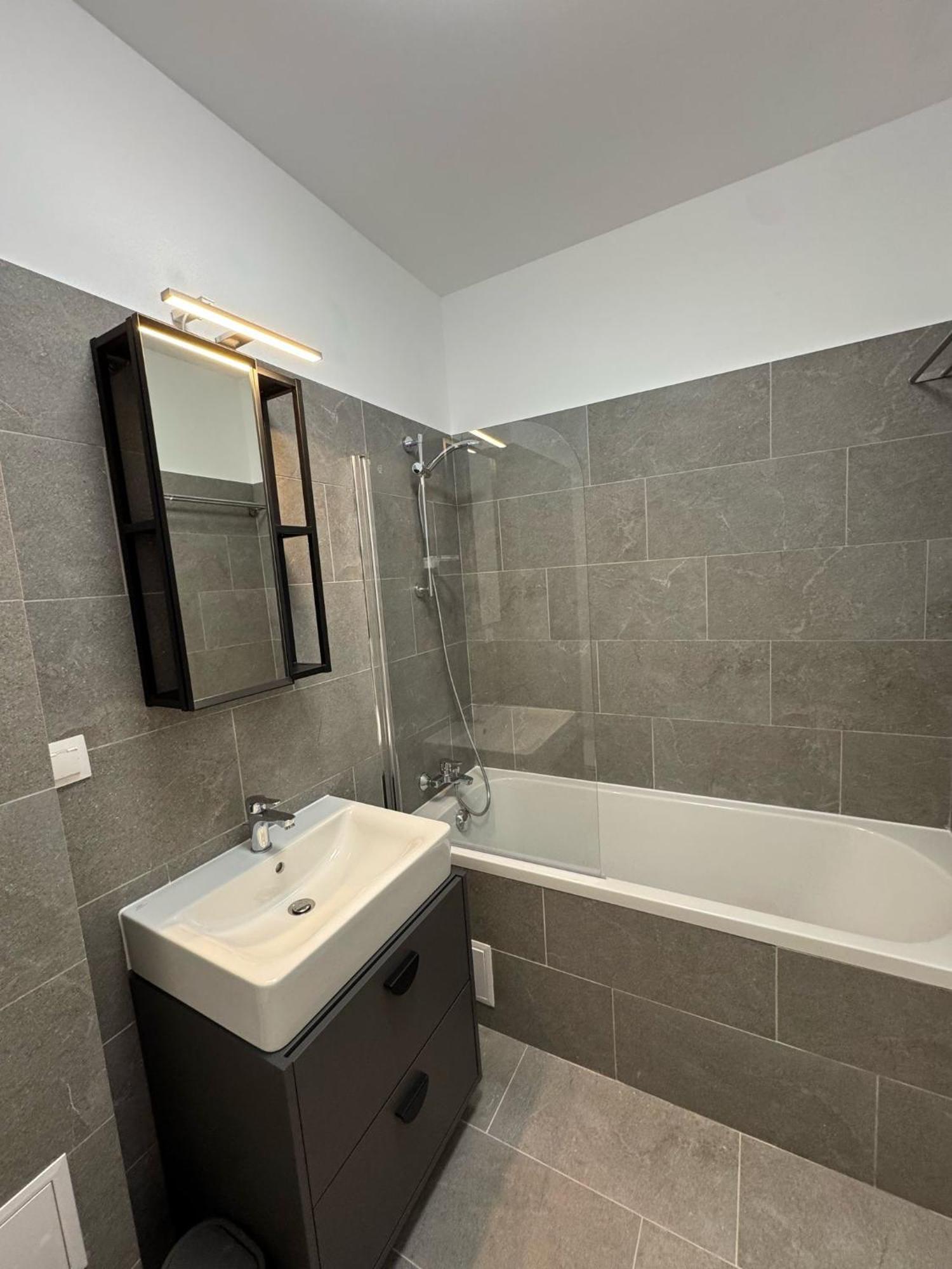 Apartament Cozy Getaway Sector 1 *