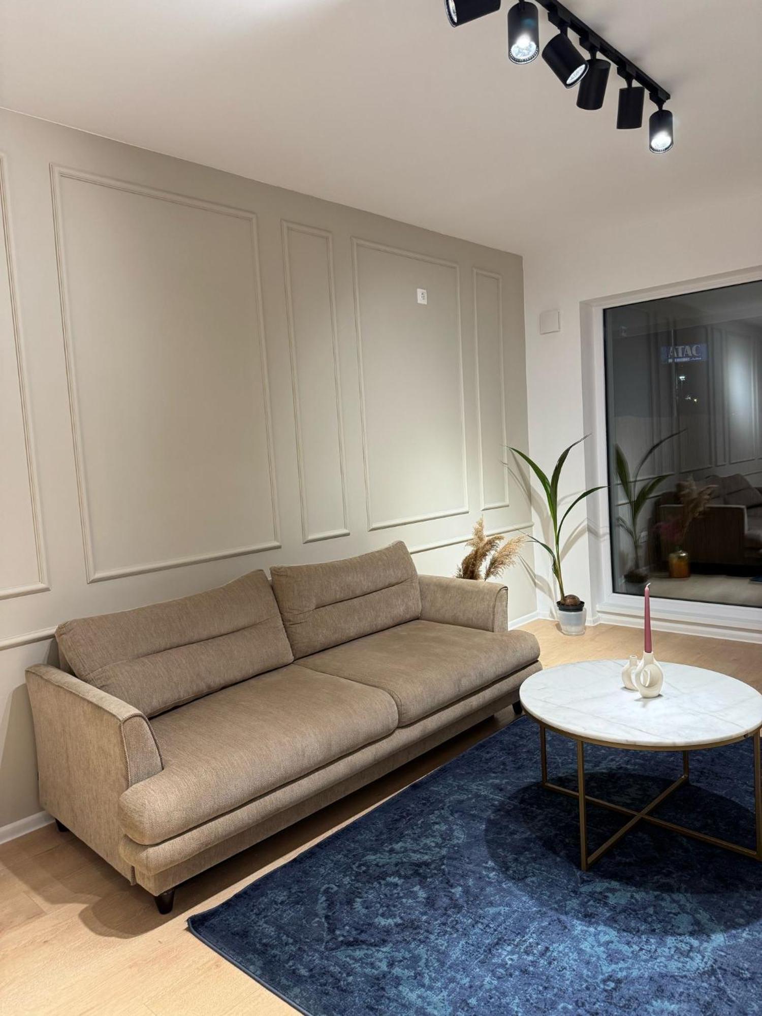 Apartment Cozy Getaway Sector 1 *
